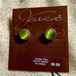 NWT Jessica green nickel-free stud earrings